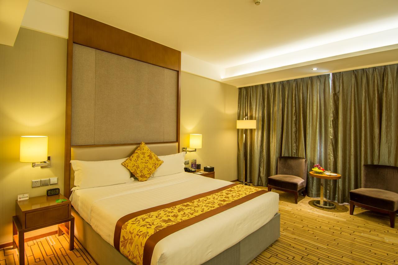 Shenyang Rayfont International Hotel Exterior photo