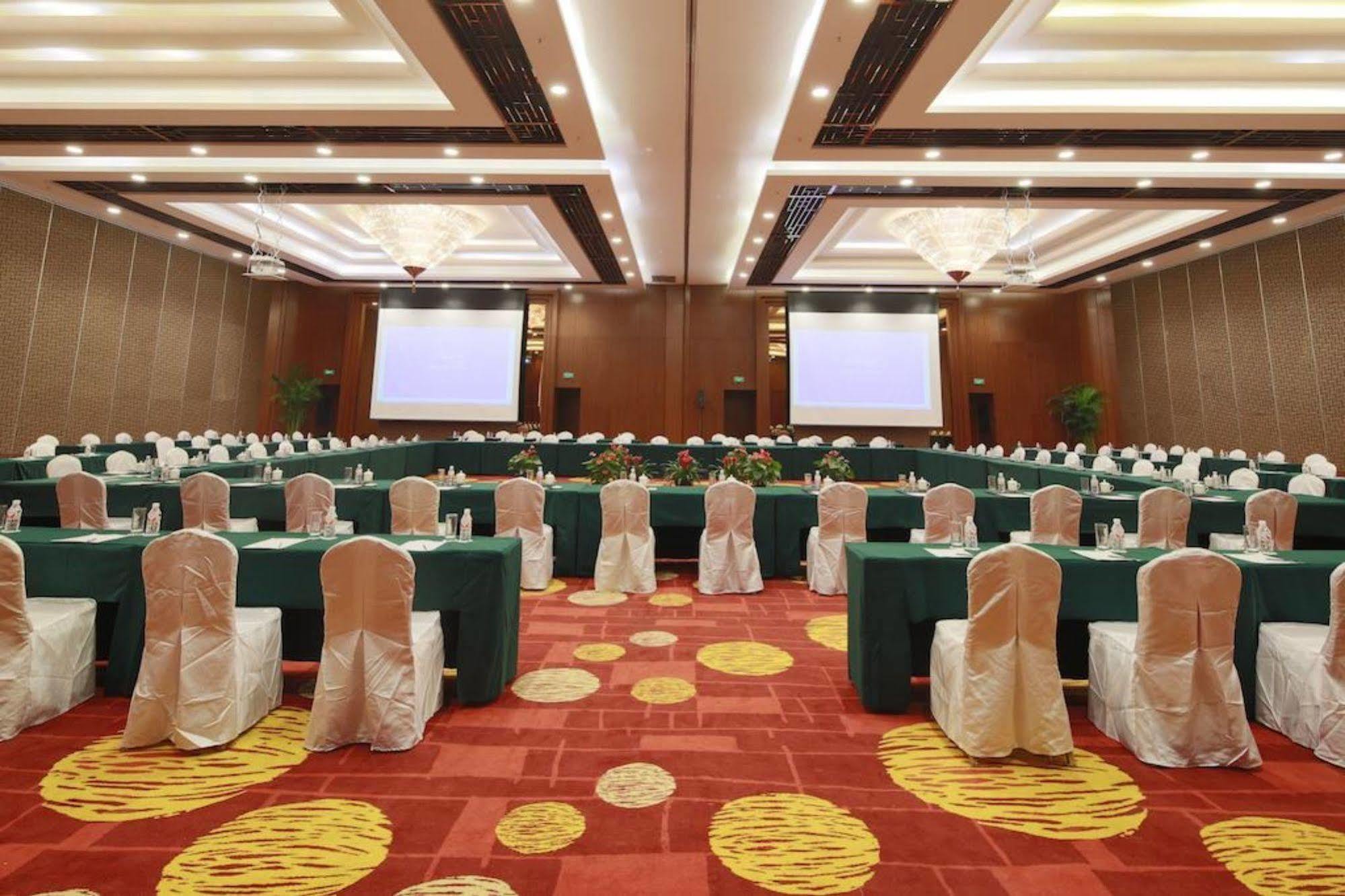 Shenyang Rayfont International Hotel Exterior photo